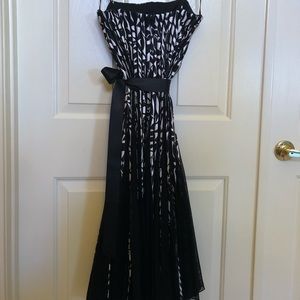 8P Betsy & Adam by Linda Bernell Square Neck Dress